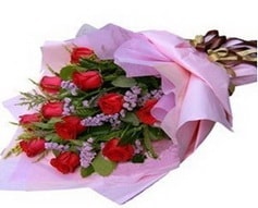 Sincan �i�ek�ileri firmam�zdan 11 adet kirmizi g�llerden g�rsel buket